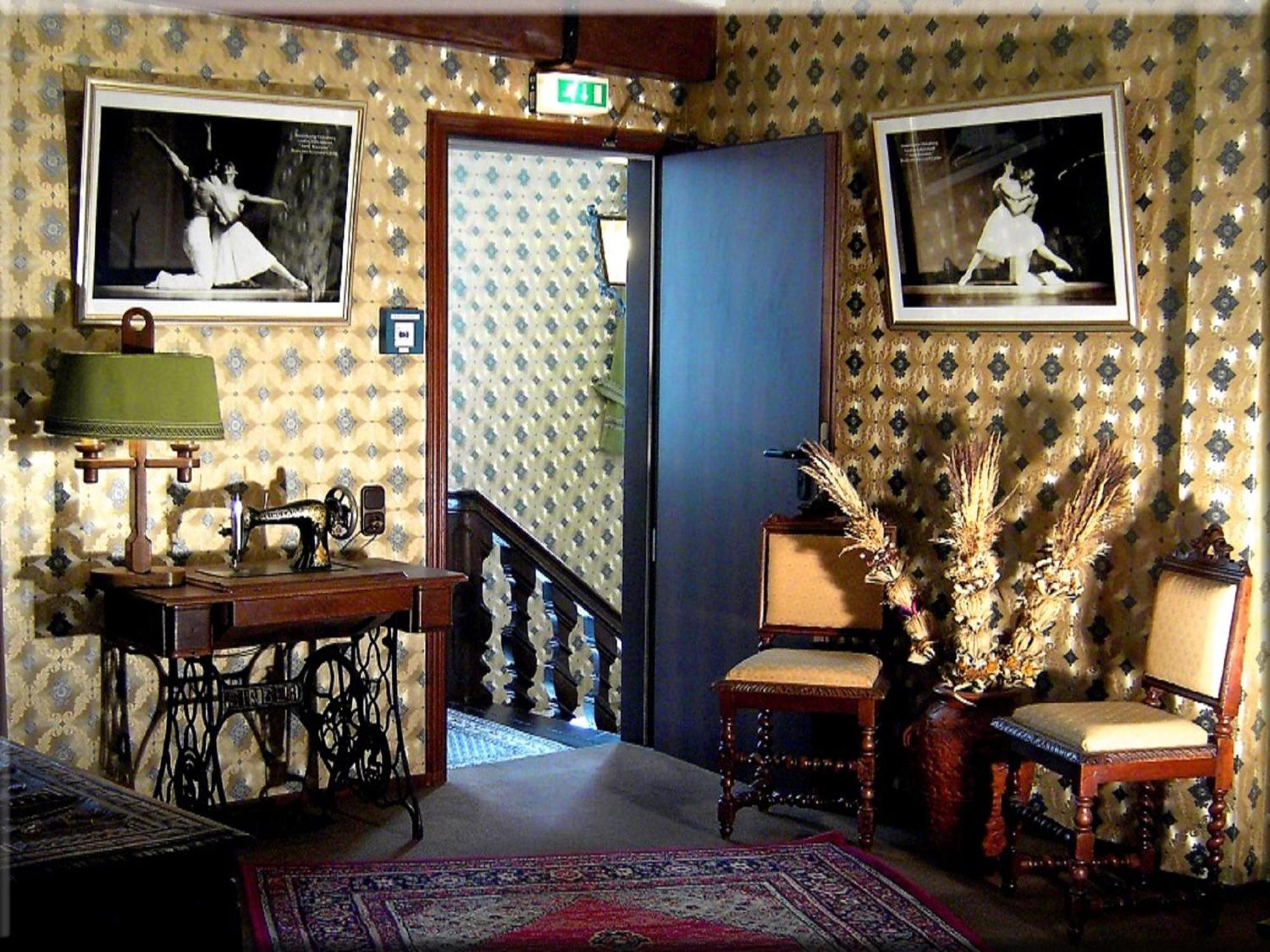 Hotel Graf Rolshausen مونشاو المظهر الخارجي الصورة