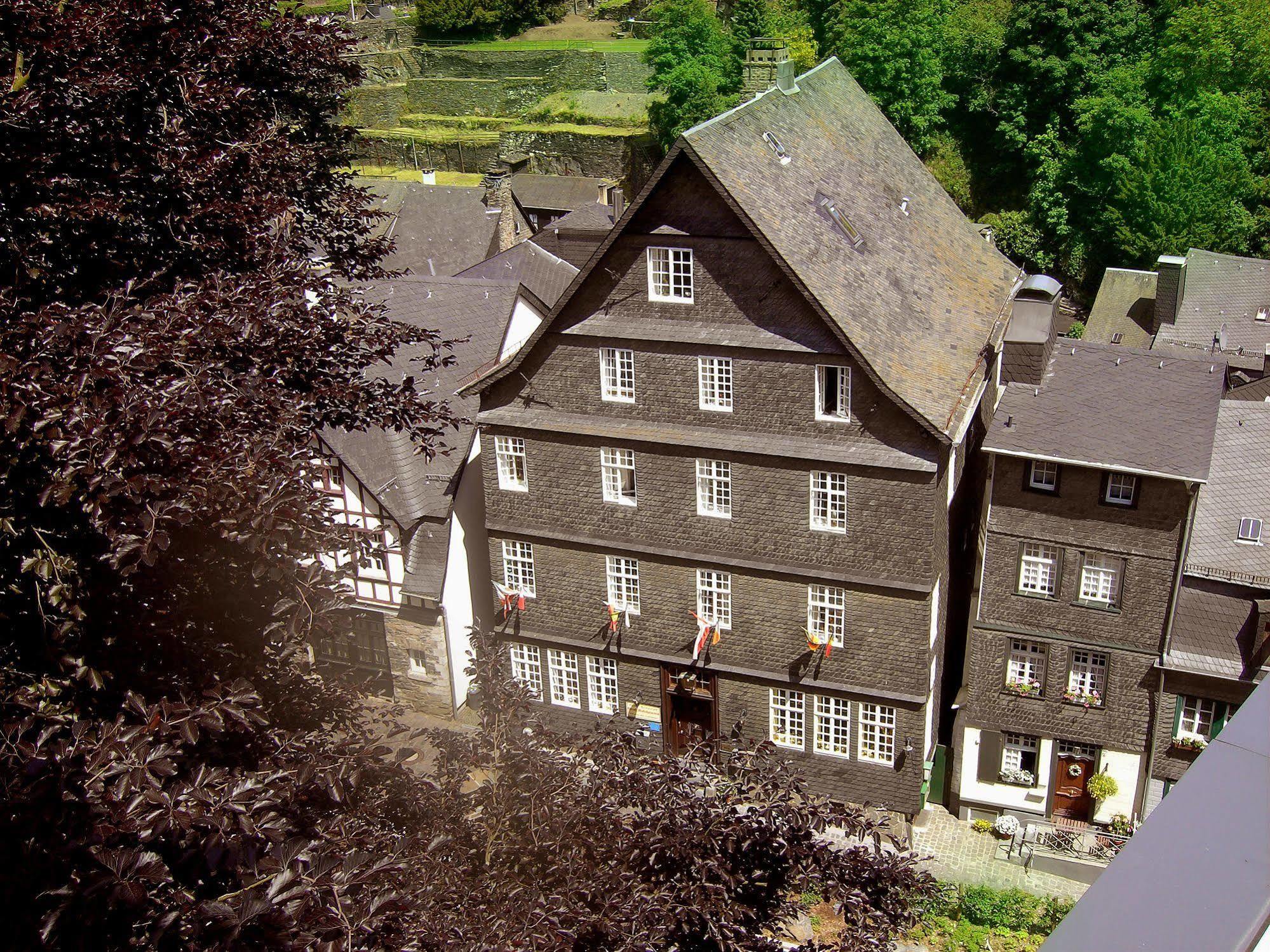 Hotel Graf Rolshausen مونشاو المظهر الخارجي الصورة