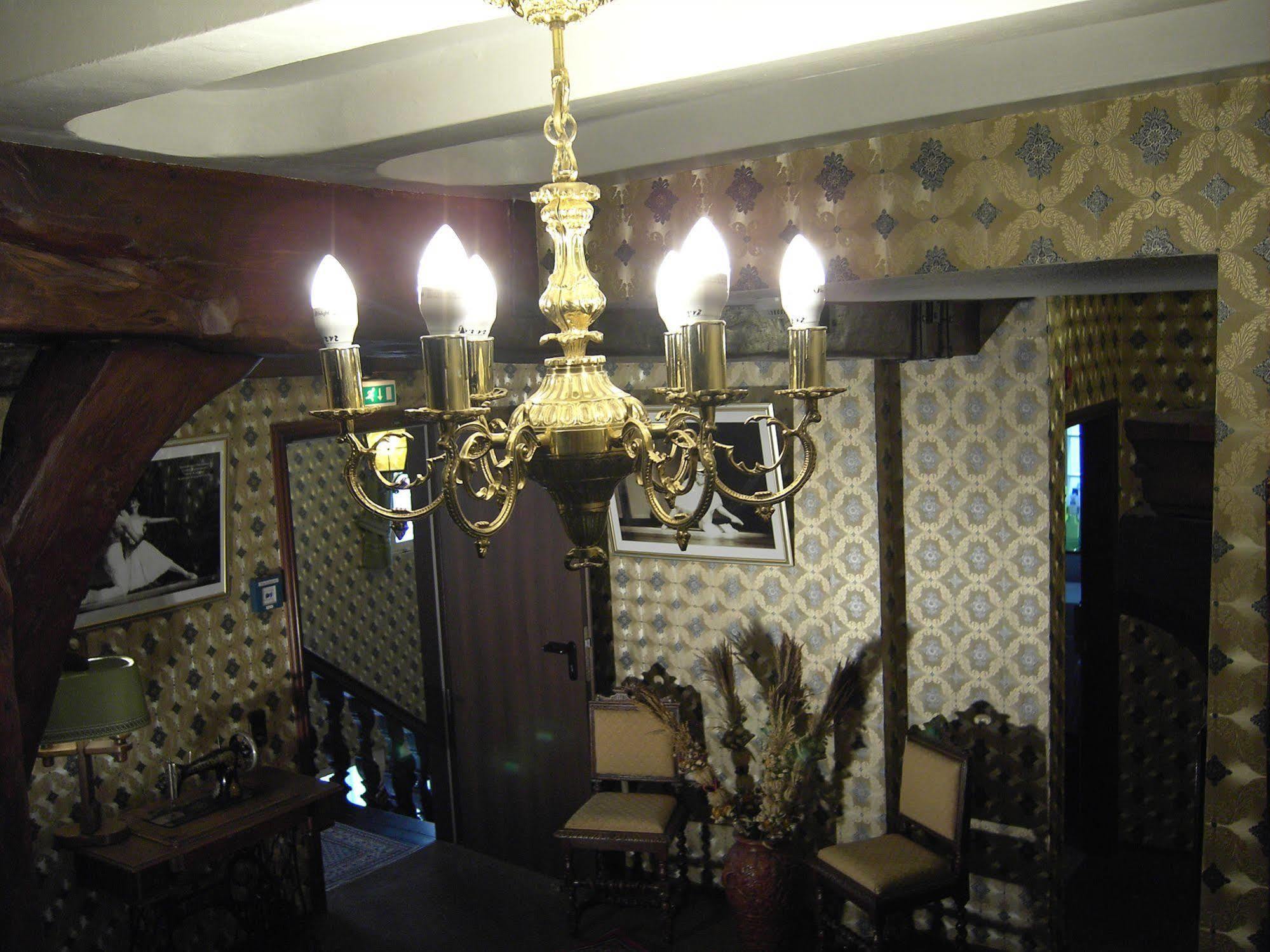 Hotel Graf Rolshausen مونشاو المظهر الخارجي الصورة